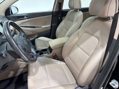 Used 2017 Hyundai Tucson Limited w/ Limited Ultimate Package 03 image 20