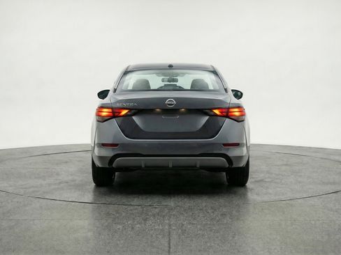 Used 2025 Nissan Sentra SV image 7