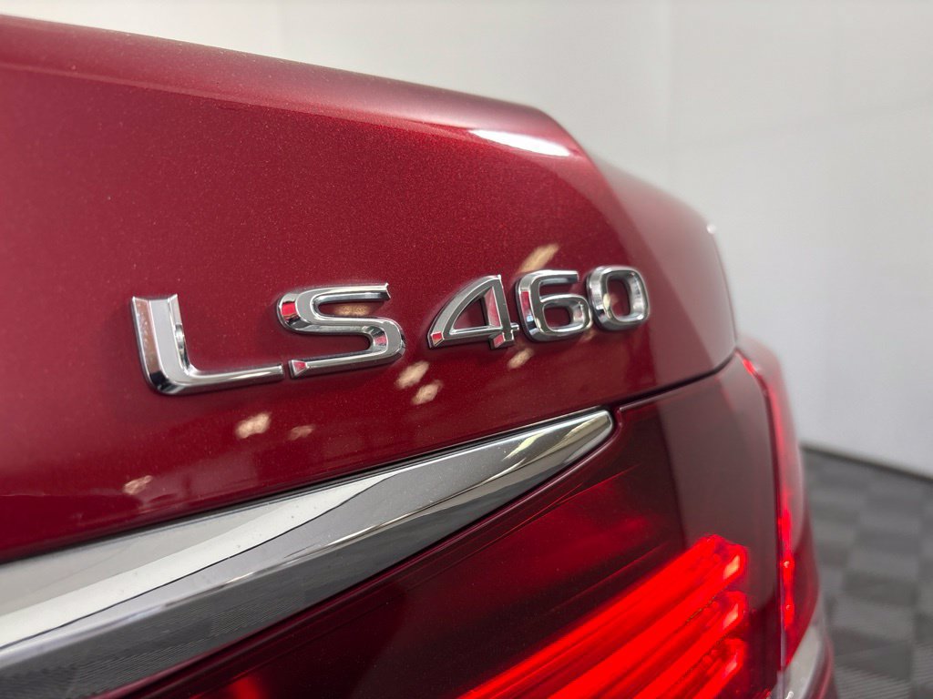 Used 2015 Lexus LS 460 w/ Comfort Package RWD image 10