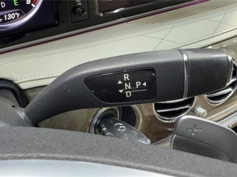 Used 2015 Mercedes-Benz S 550 4MATIC Sedan image 32