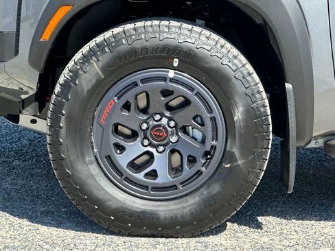 New 2026 Nissan Frontier PRO-4X w/ Tow Package AWD/4WD image 30