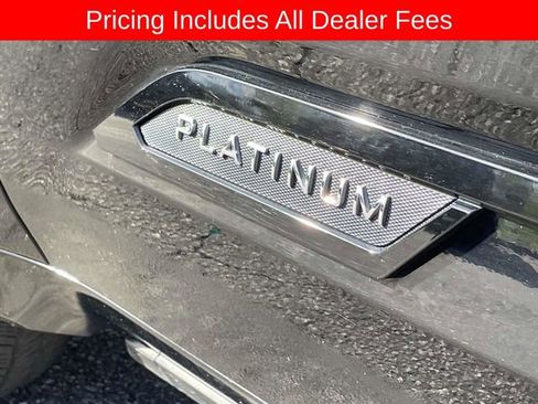 Used 2023 Toyota Tundra Platinum AWD/4WD image 11