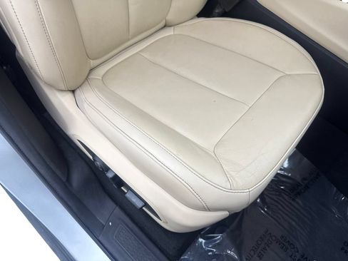Used 2022 Jeep Grand Cherokee L Limited AWD/4WD image 52