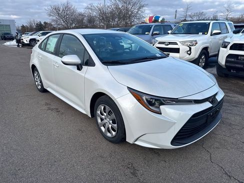 New 2026 Toyota Corolla LE image 9