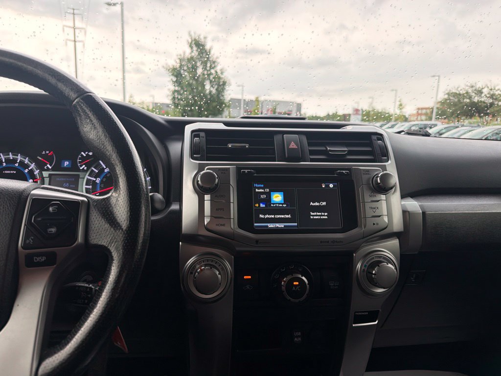 Used 2016 Toyota 4Runner SR5 AWD/4WD image 31
