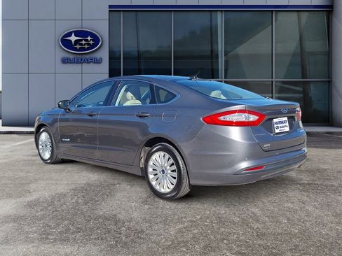 Used 2014 Ford Fusion SE w/ Equipment Group 502A image 4