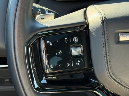 Used 2024 Land Rover Range Rover Sport Dynamic SE image 15