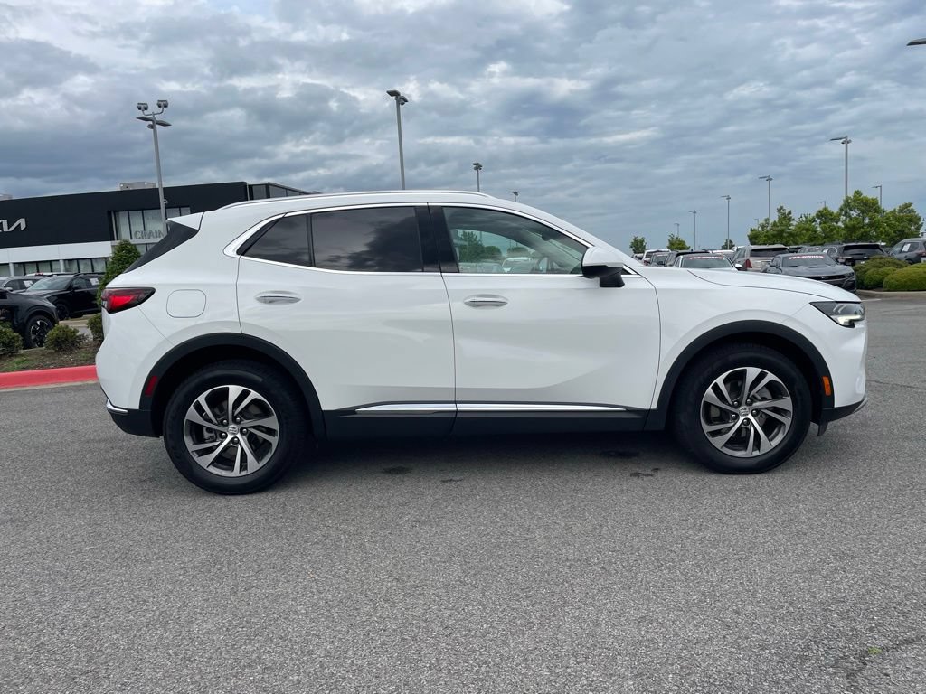 Used 2023 Buick Envision Essence AWD/4WD image 9