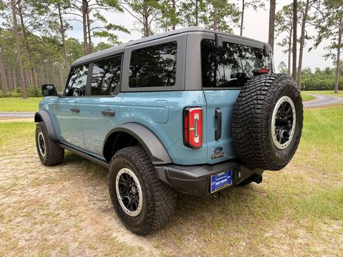 Used 2022 Ford Bronco Badlands AWD/4WD image 3