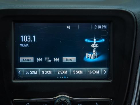 Used 2018 Chevrolet Equinox LT AWD/4WD image 24