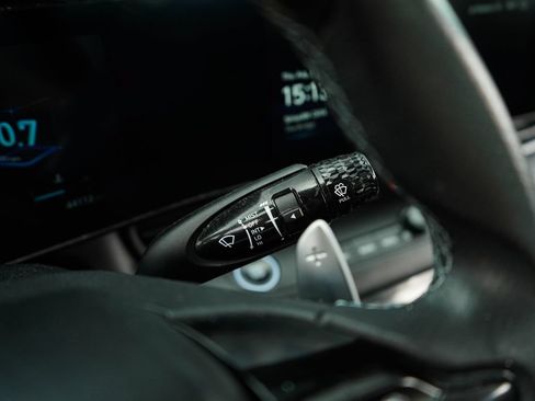 Used 2025 Hyundai Elantra N FWD image 33