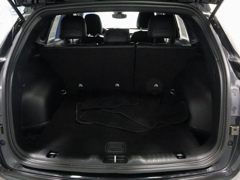 Used 2023 Jeep Compass Limited AWD/4WD image 13