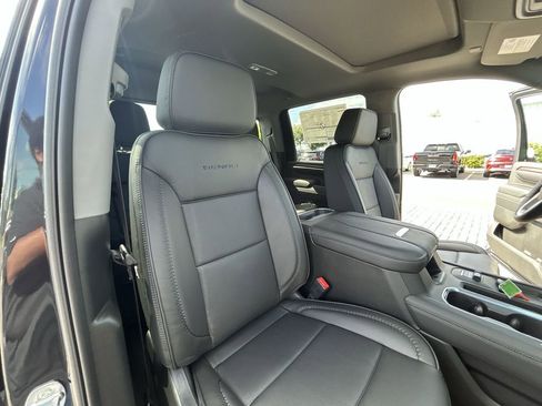 New 2026 GMC Sierra 2500 Denali w/ Denali Reserve Package image 30