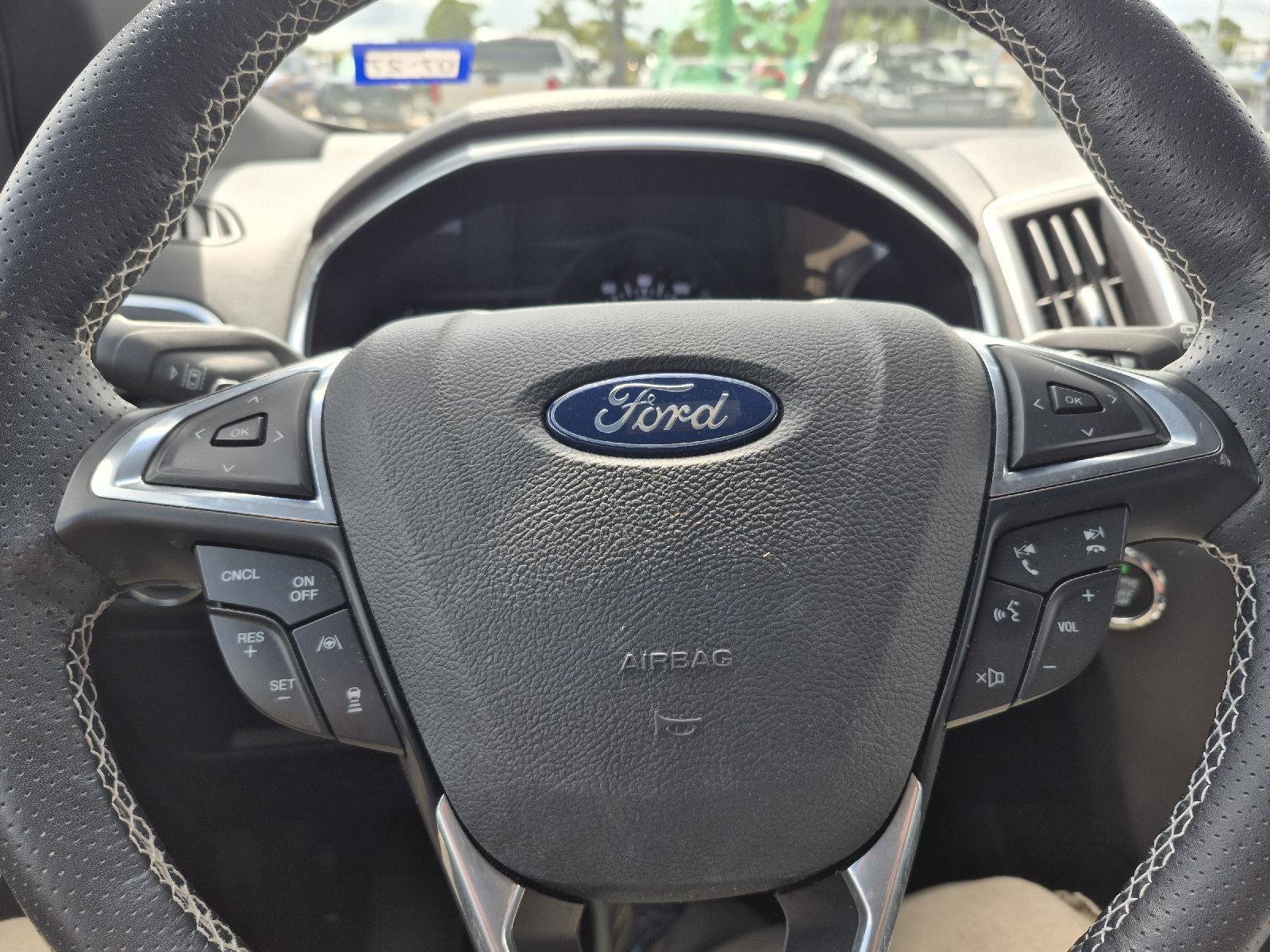 Used 2019 Ford Edge ST w/ Equipment Group 401A AWD/4WD image 9