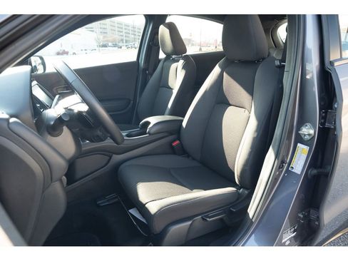 Used 2020 Honda HR-V Sport image 7