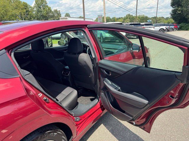 Used 2025 Subaru Legacy Premium AWD/4WD image 14
