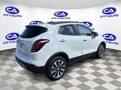 Used 2021 Buick Encore Preferred FWD image 3