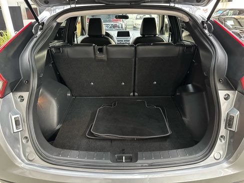 Used 2018 Mitsubishi Eclipse Cross SEL image 8