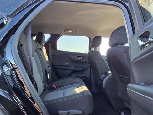 Used 2025 Chevrolet Blazer LT image 20
