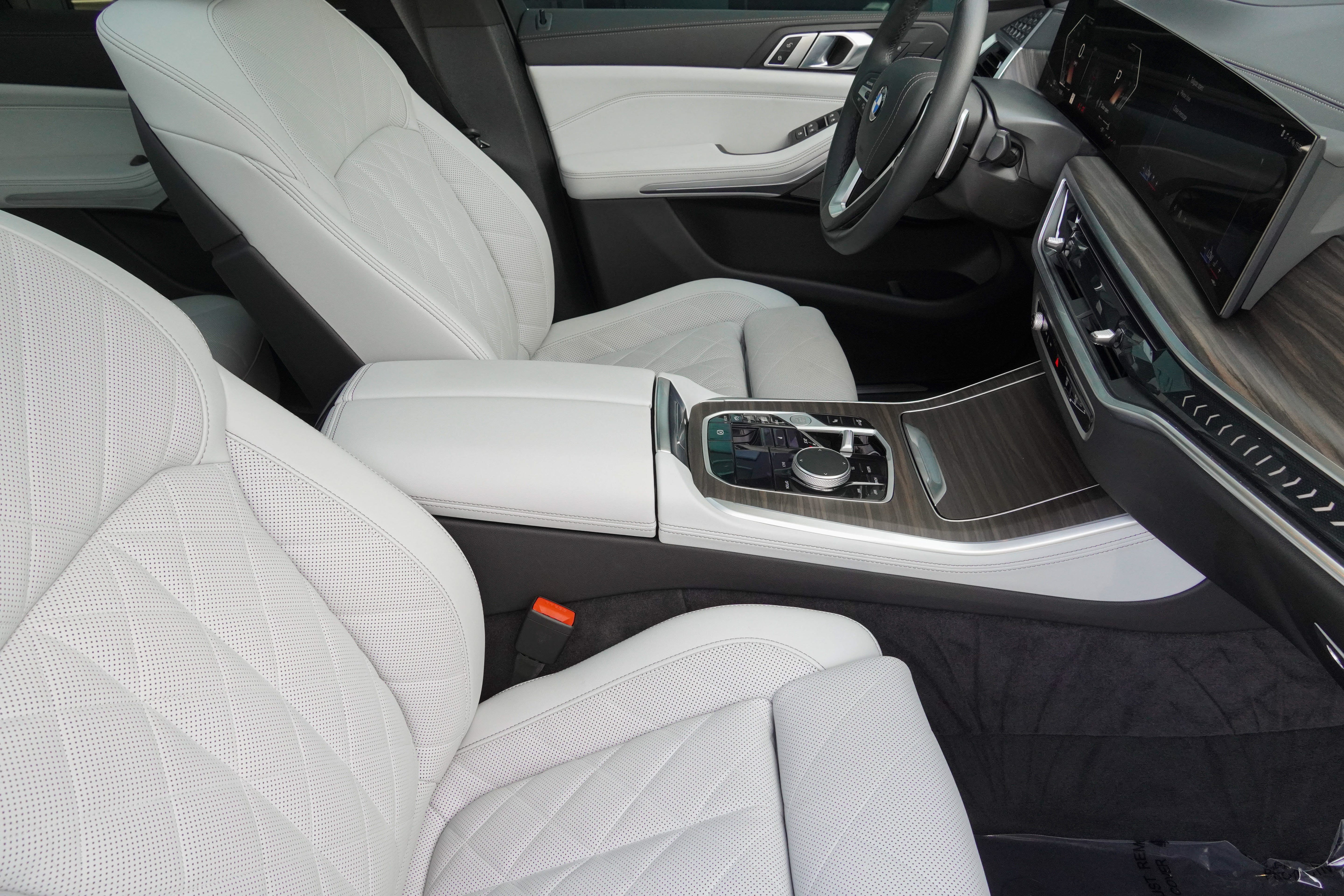 Certified 2026 BMW X5 xDrive40i AWD/4WD image 12