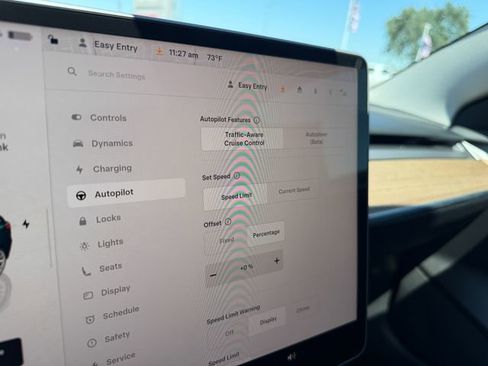 Used 2023 Tesla Model 3 Standard Range RWD image 17