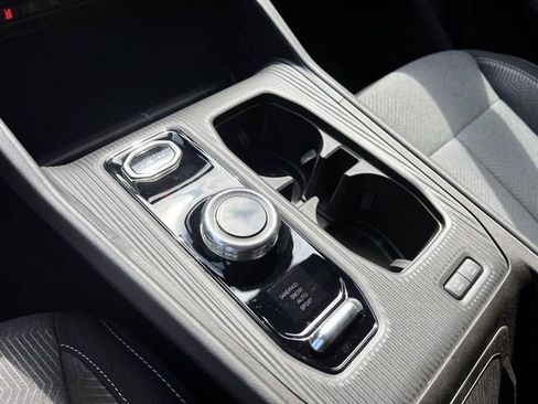 New 2026 Jeep Cherokee Laredo AWD/4WD image 8