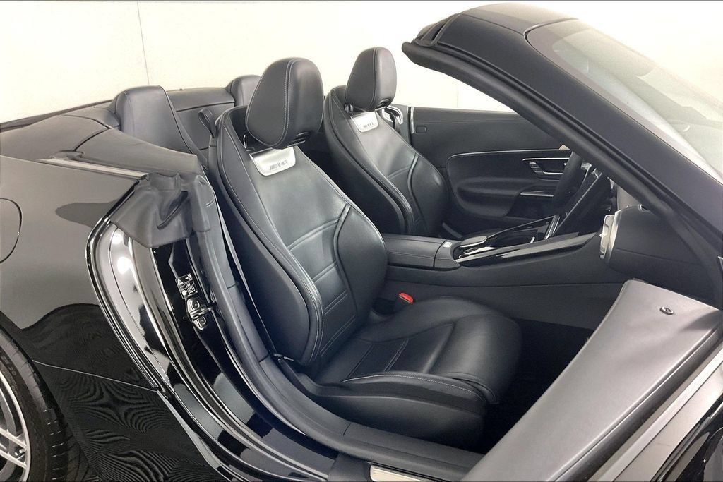 Certified 2024 Mercedes-Benz SL 55 AMG 4MATIC image 7