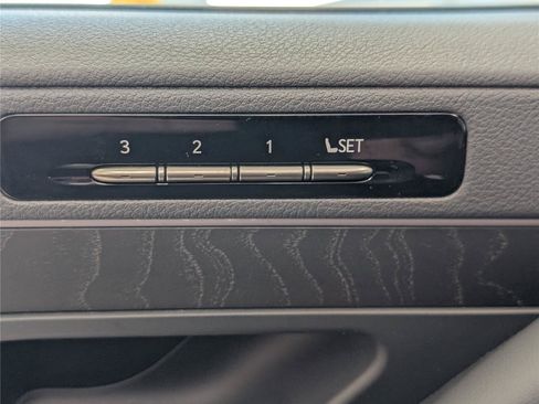 Used 2024 Lexus LX 600 4WD w/ Appearance Package image 23