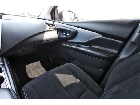 Used 2020 Nissan Murano S FWD image 13