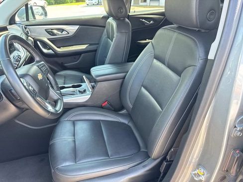 Used 2024 Chevrolet Blazer LT FWD image 28