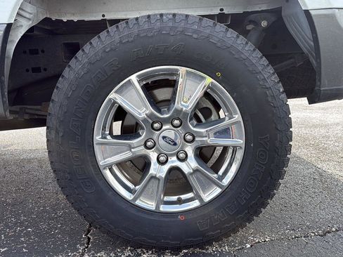 Used 2017 Ford F150 XLT w/ Equipment Group 302A Luxury image 7