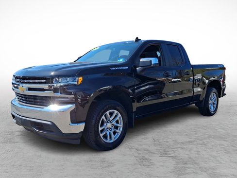 Used 2020 Chevrolet Silverado 1500 LT image 3