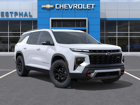 New 2026 Chevrolet Traverse Z71 w/ Enhanced Driving Package AWD/4WD image 7