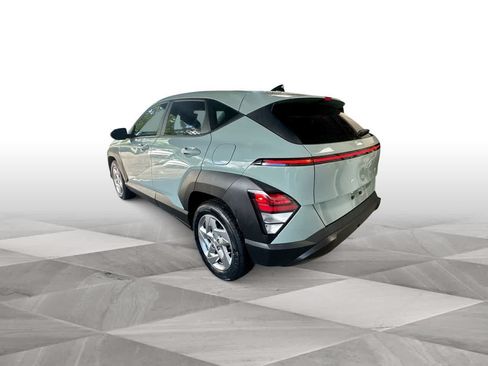 Used 2024 Hyundai Kona SE FWD image 6