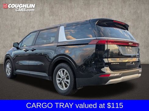 Used 2024 Kia Carnival LX image 5