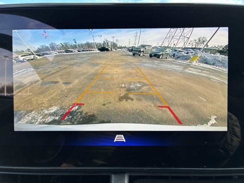 Certified 2024 Chevrolet Trax LT w/ Driver Confidence Package image 14