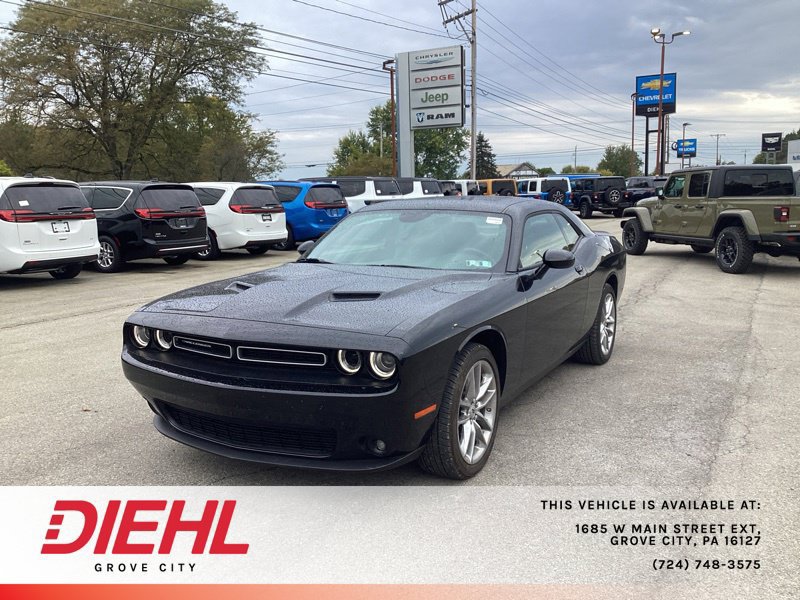 Used 2023 Dodge Challenger SXT w/ Plus Package AWD/4WD image 3