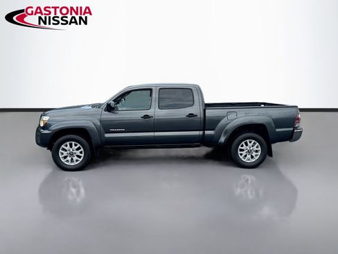 Used 2013 Toyota Tacoma 4x4 Double Cab w/ SR5 Pkg image 5