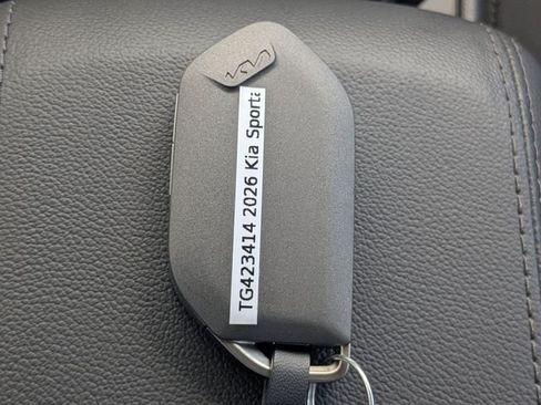 New 2026 Kia Sportage LX w/ LX Convenience Package FWD image 31