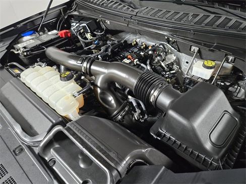 Used 2024 Lincoln Navigator L 4WD image 21