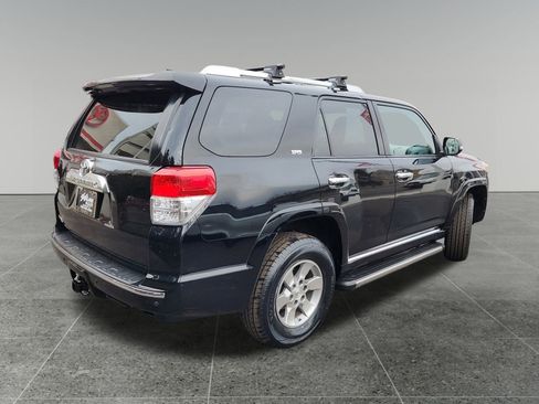 Used 2010 Toyota 4Runner Limited image 7