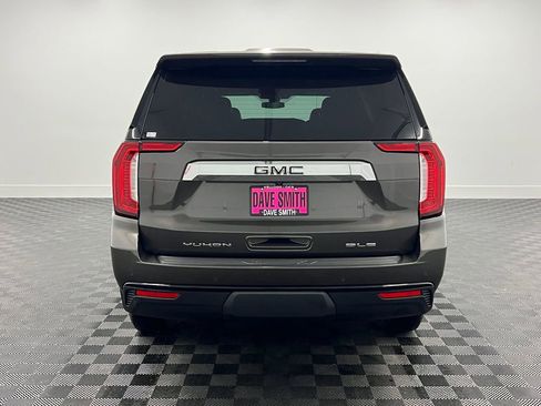 Used 2021 GMC Yukon SLE image 9