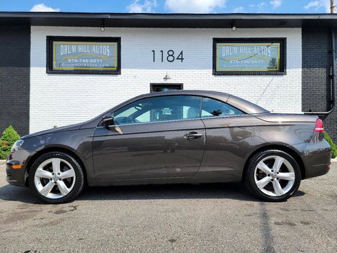 Used 2012 Volkswagen Eos Lux image 4