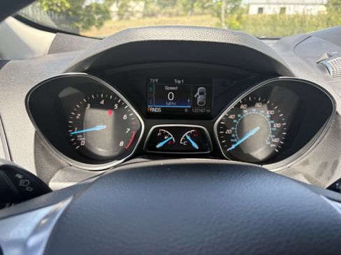 Used 2015 Ford Escape SE w/ Equipment Group 201A AWD/4WD image 3
