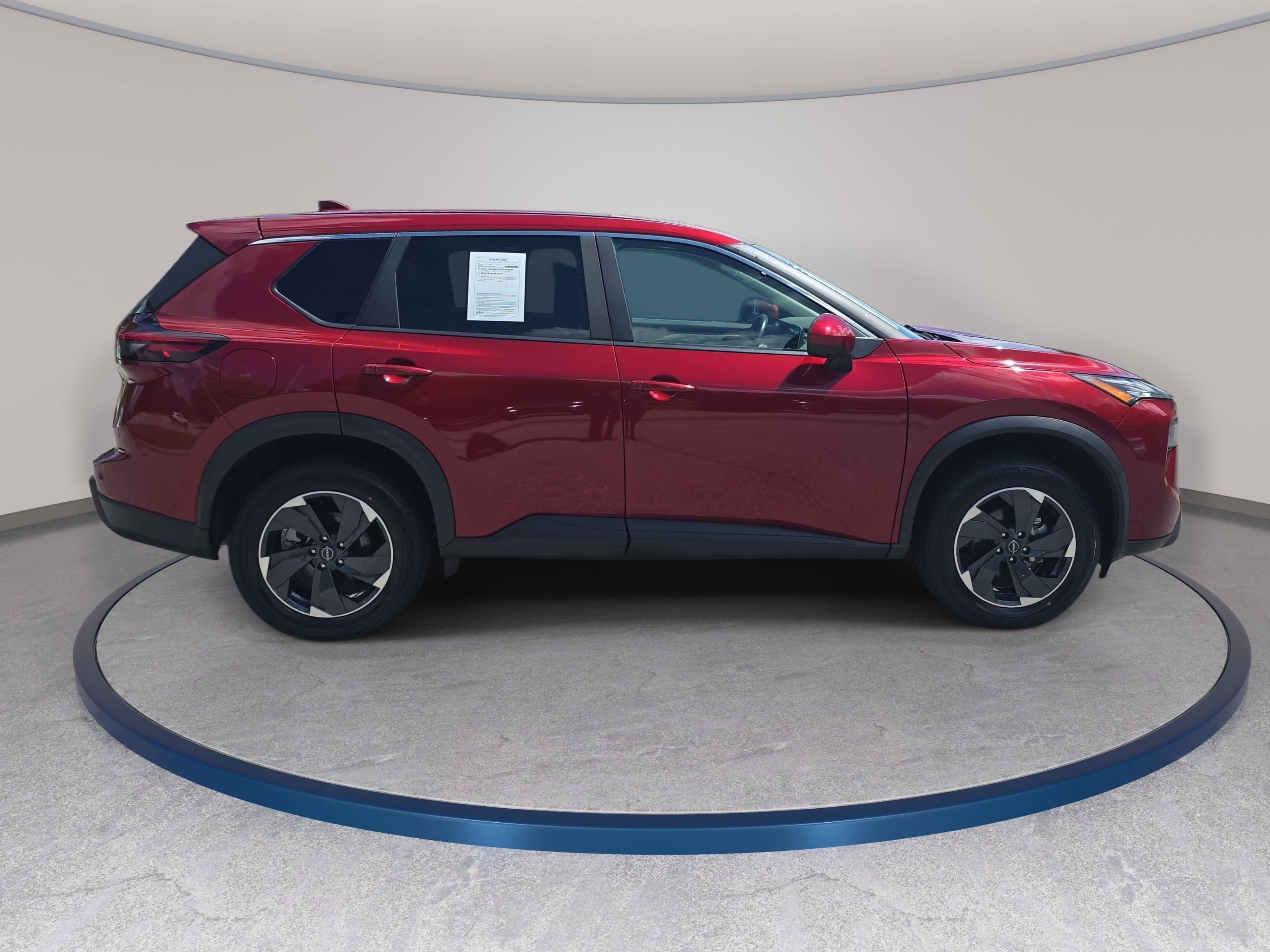 Used 2025 Nissan Rogue SV AWD/4WD image 4