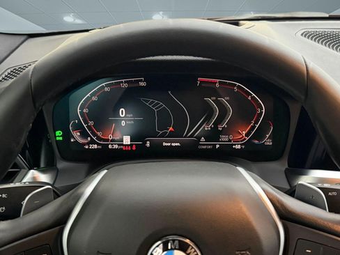 Used 2021 BMW 330i Sedan w/ Premium Package image 19