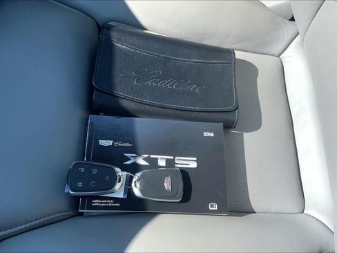 Used 2016 Cadillac XTS Premium FWD image 12