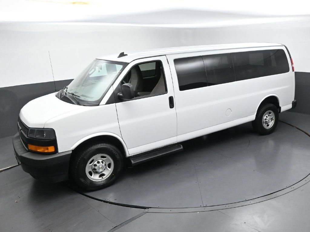 Used 2023 Chevrolet Express 3500 LS RWD image 33