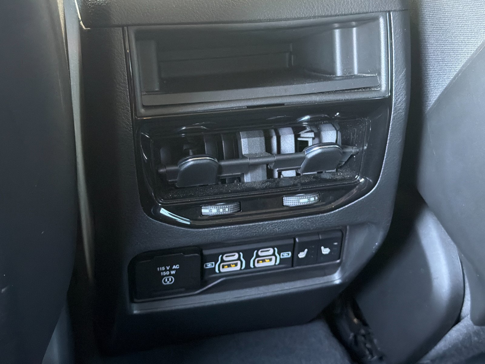 Used 2023 Jeep Grand Cherokee 4WD 4xe w/ Luxury Tech Group II image 35