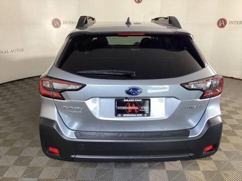 Certified 2025 Subaru Outback Premium w/ Popular Package #1A image 5